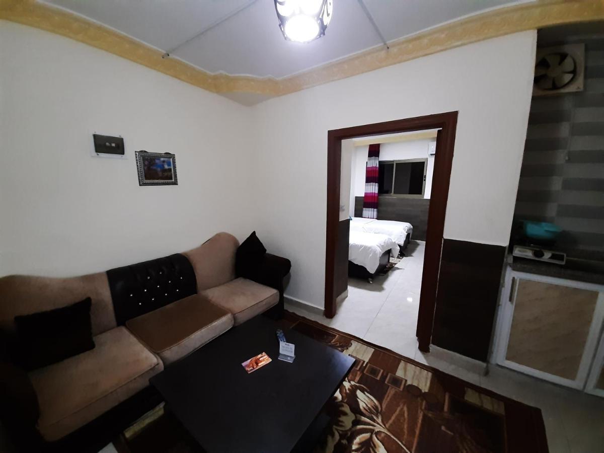 Petra Visitors Hotel Wadi Musa Ngoại thất bức ảnh