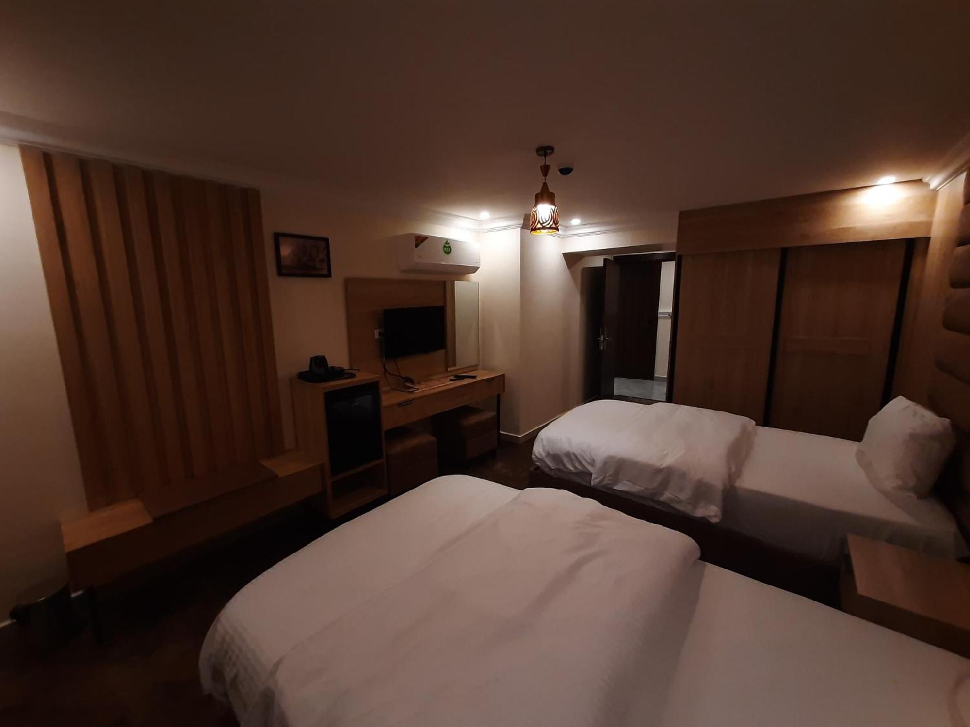 Petra Visitors Hotel Wadi Musa Ngoại thất bức ảnh