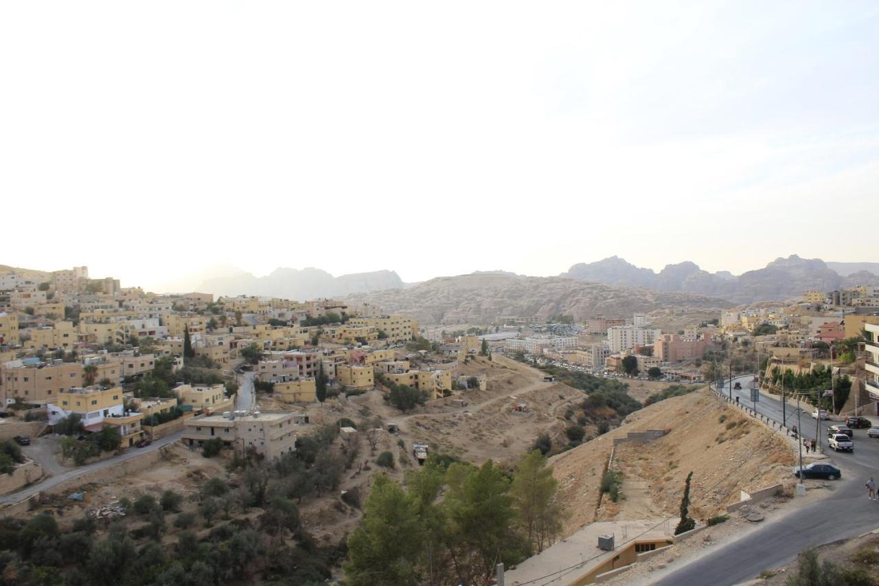Petra Visitors Hotel Wadi Musa Ngoại thất bức ảnh