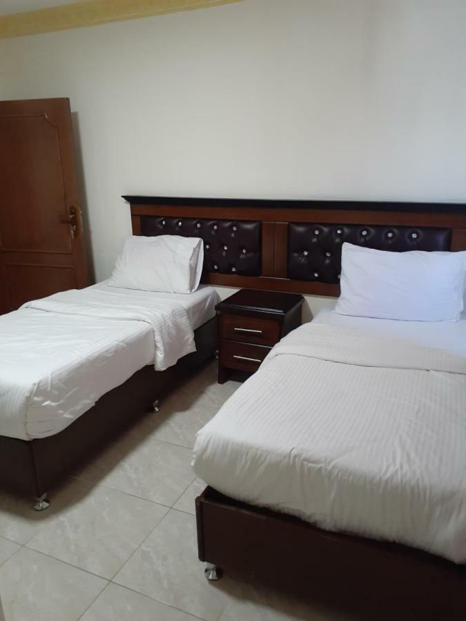 Petra Visitors Hotel Wadi Musa Ngoại thất bức ảnh