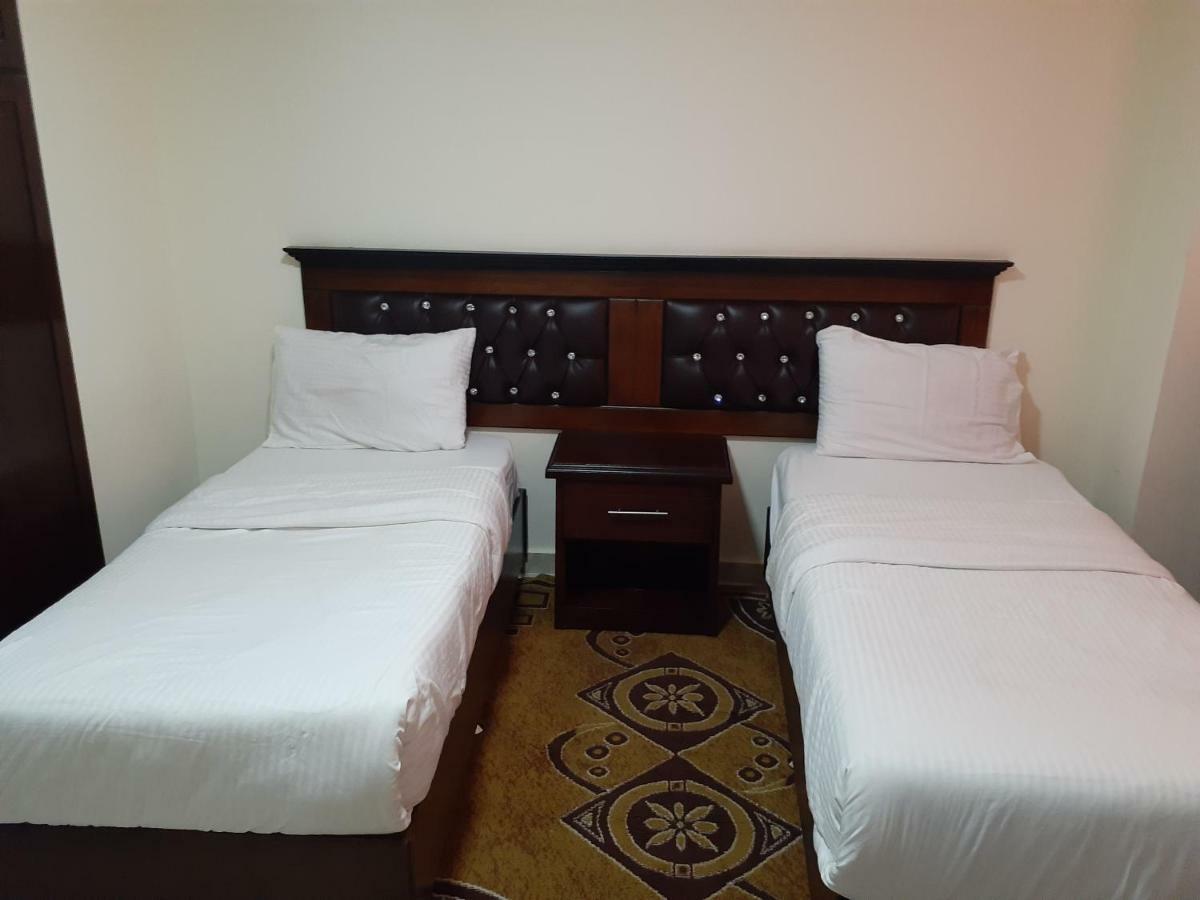 Petra Visitors Hotel Wadi Musa Ngoại thất bức ảnh
