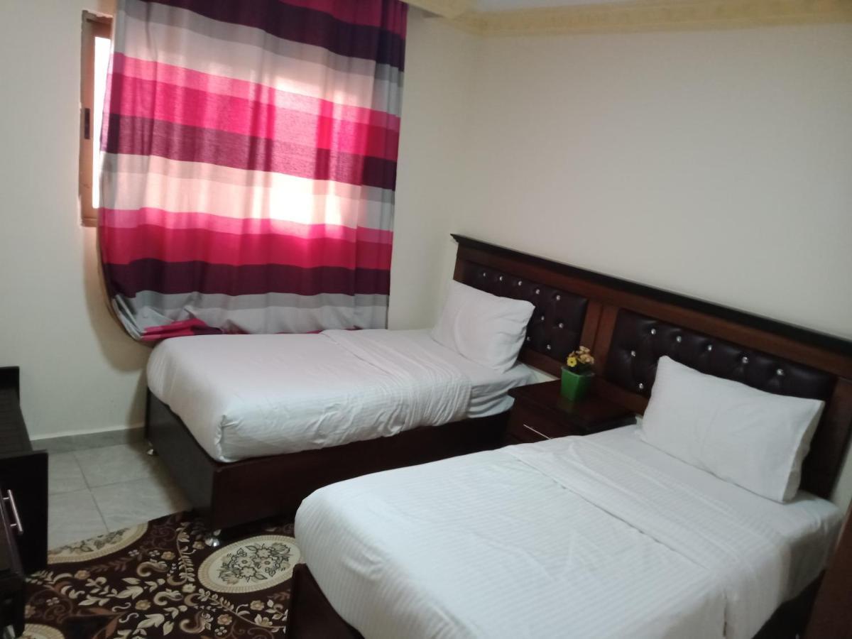 Petra Visitors Hotel Wadi Musa Ngoại thất bức ảnh
