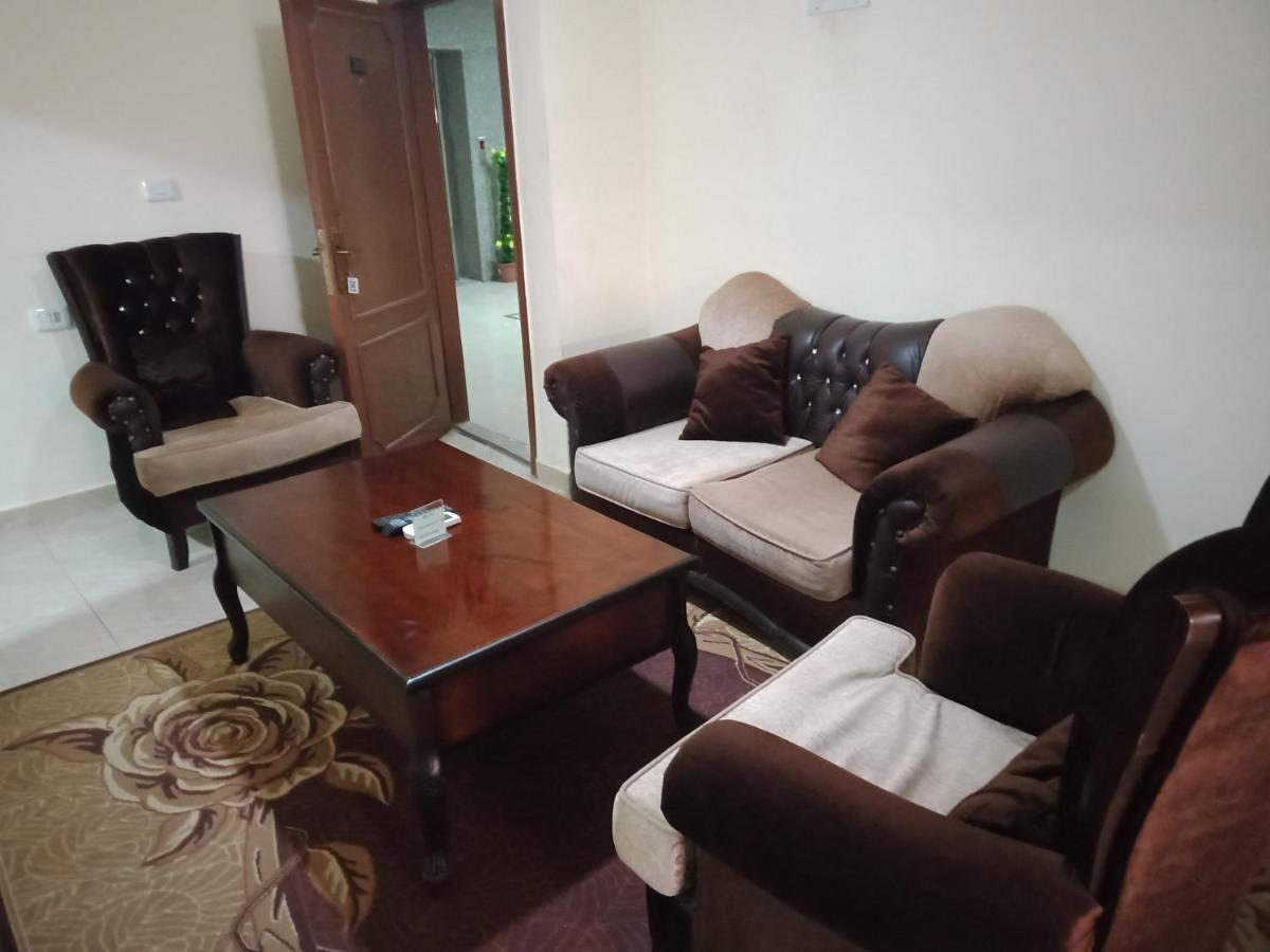 Petra Visitors Hotel Wadi Musa Ngoại thất bức ảnh