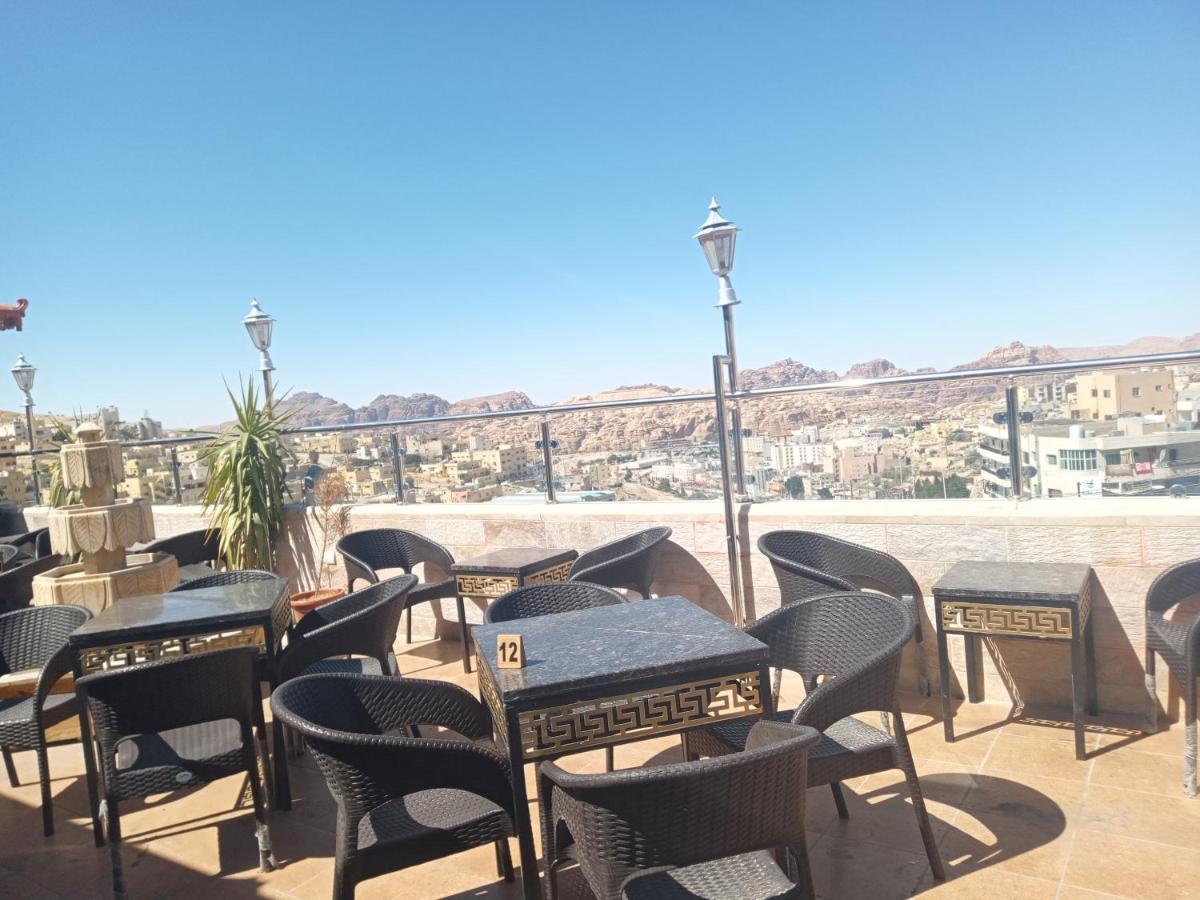 Petra Visitors Hotel Wadi Musa Ngoại thất bức ảnh